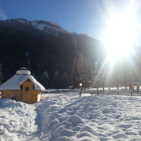 Hotel Stella Alpina Falcade Exterior foto