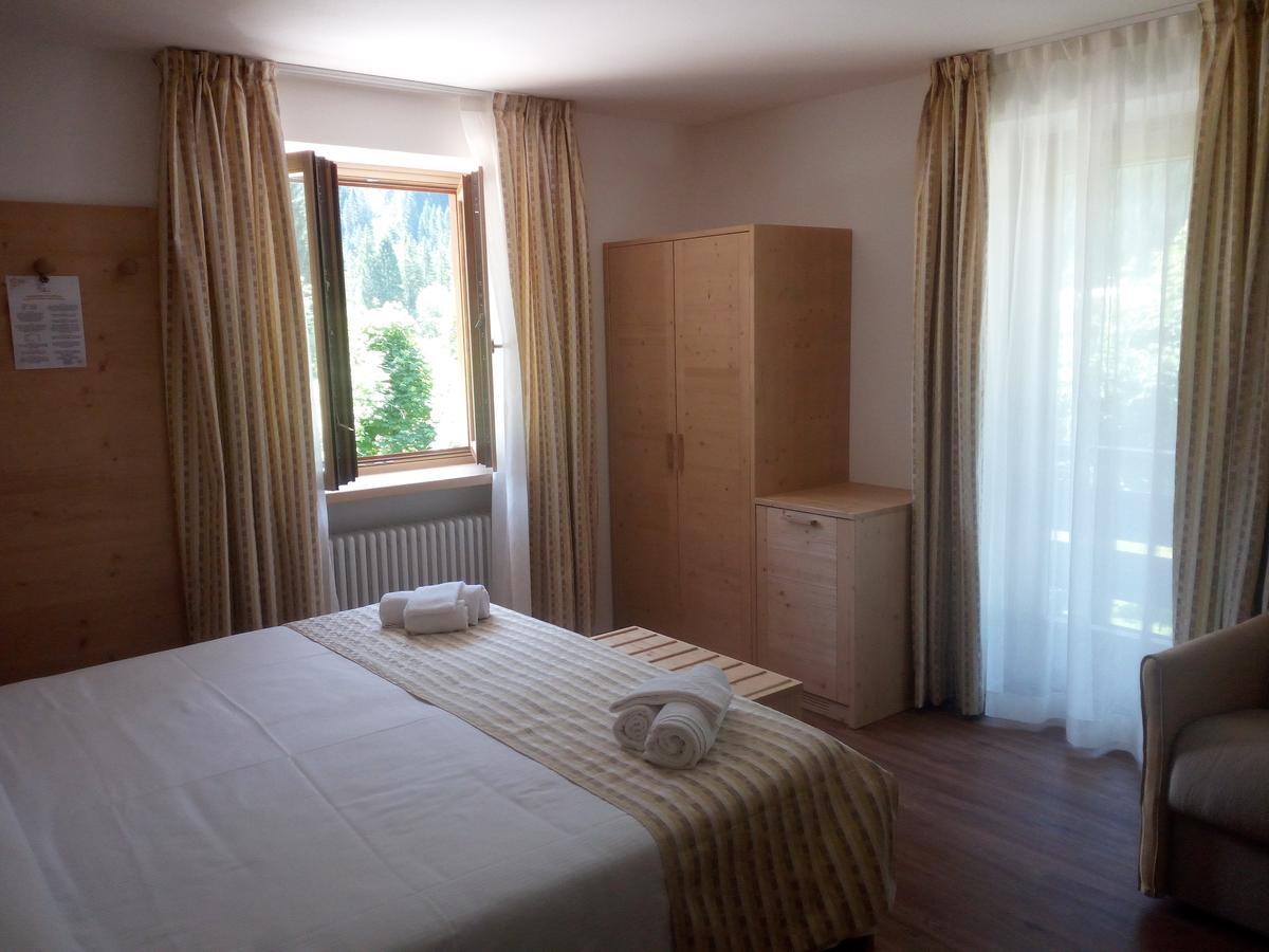 Hotel Stella Alpina Falcade Exterior foto